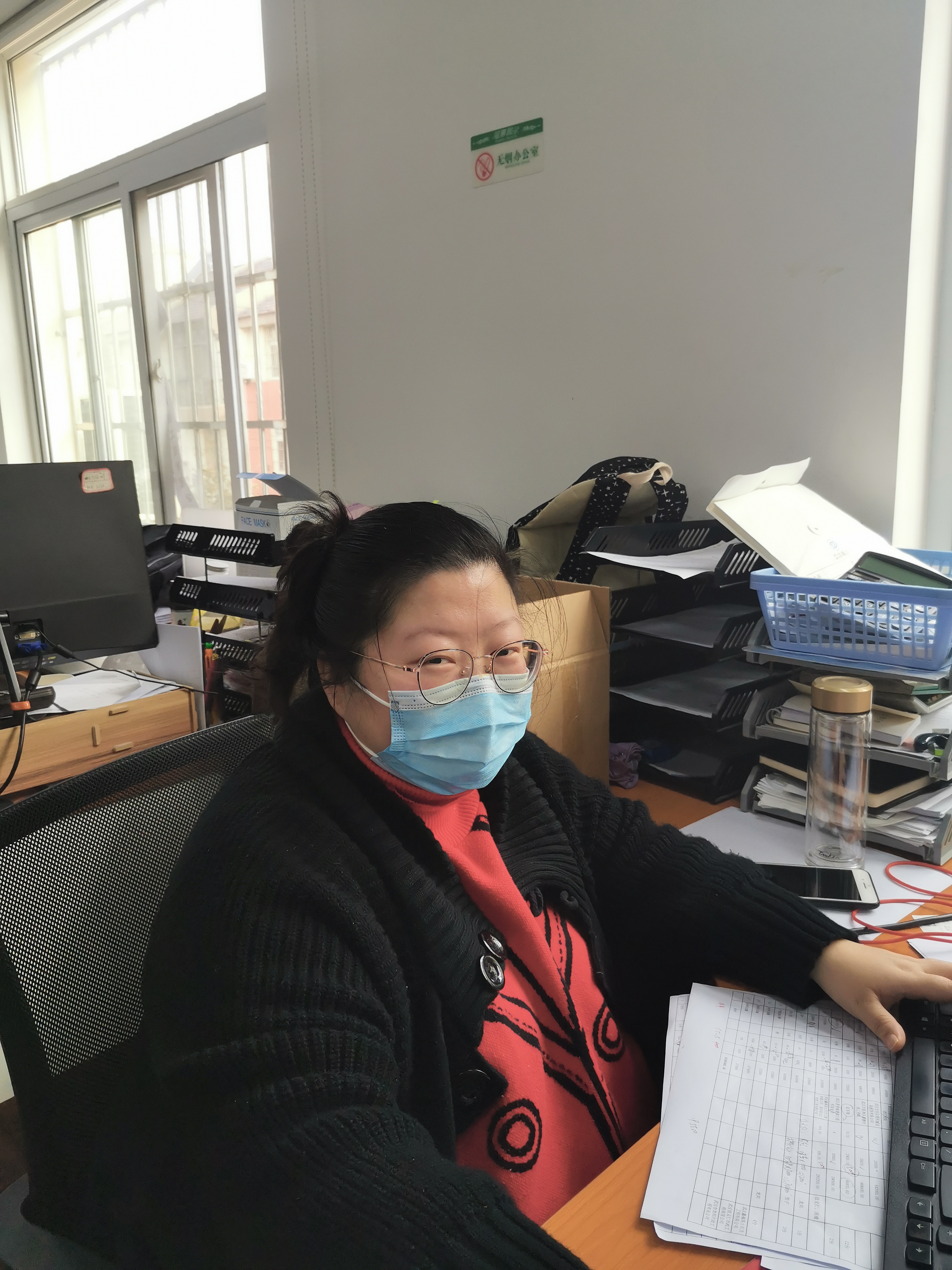 午夜无码伦费影视在线观看果冻