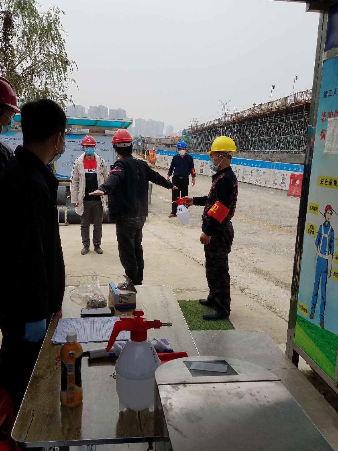 午夜无码伦费影视在线观看果冻