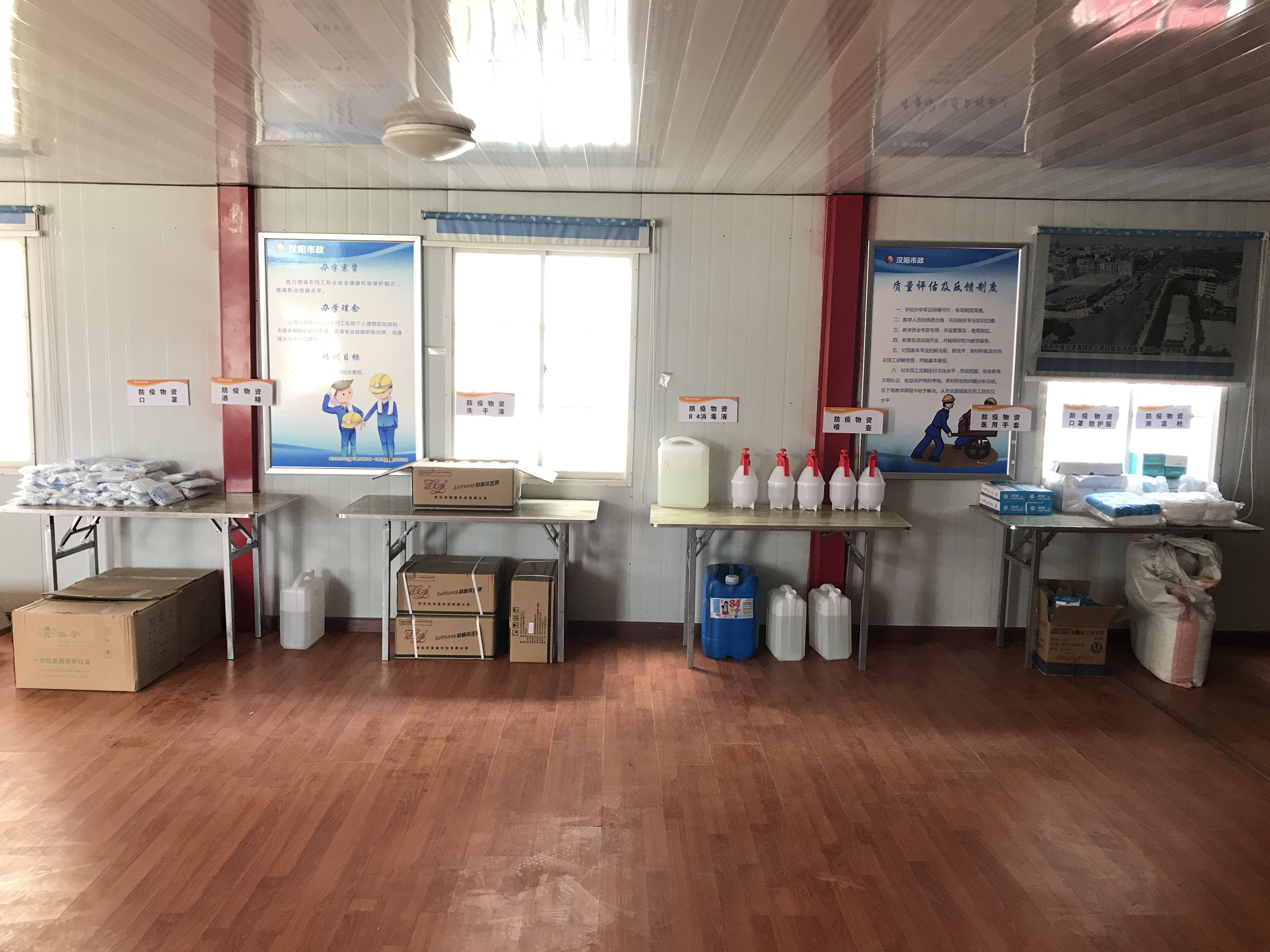 午夜无码伦费影视在线观看果冻