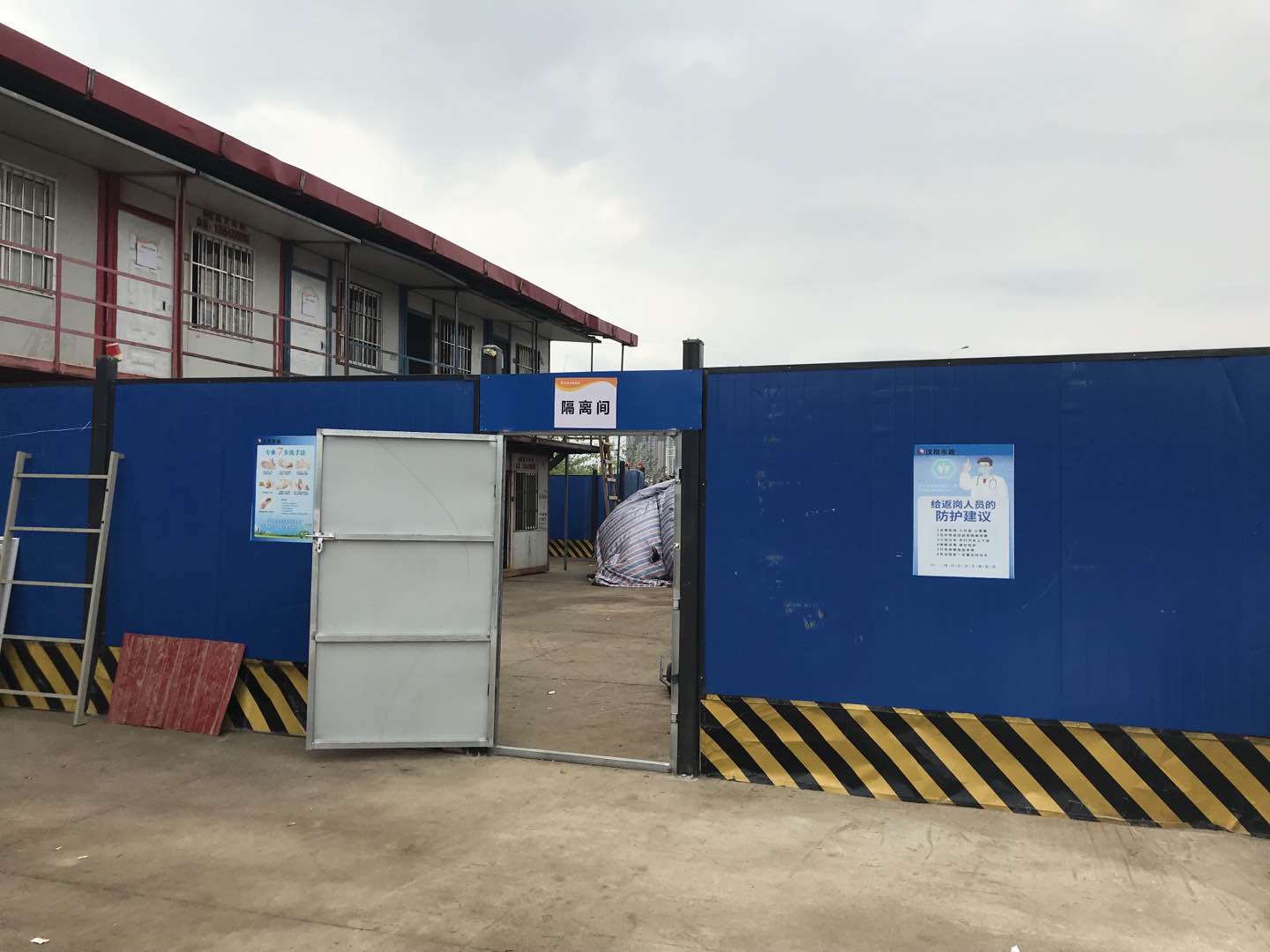 午夜无码伦费影视在线观看果冻