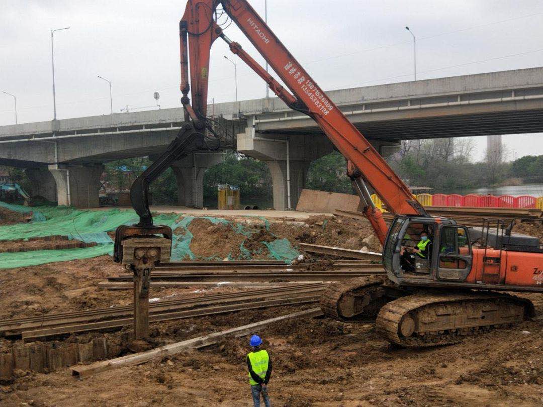 午夜无码伦费影视在线观看果冻