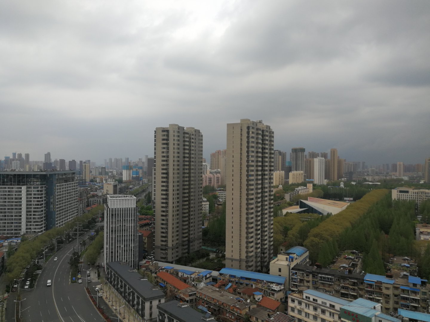 午夜无码伦费影视在线观看果冻