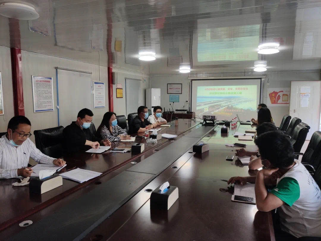 午夜无码伦费影视在线观看果冻