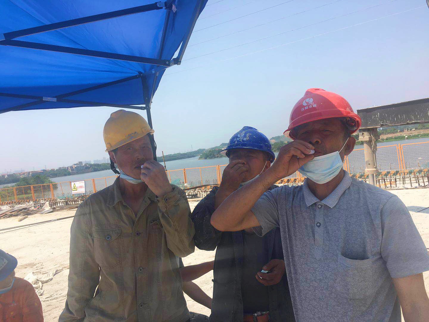 午夜无码伦费影视在线观看果冻