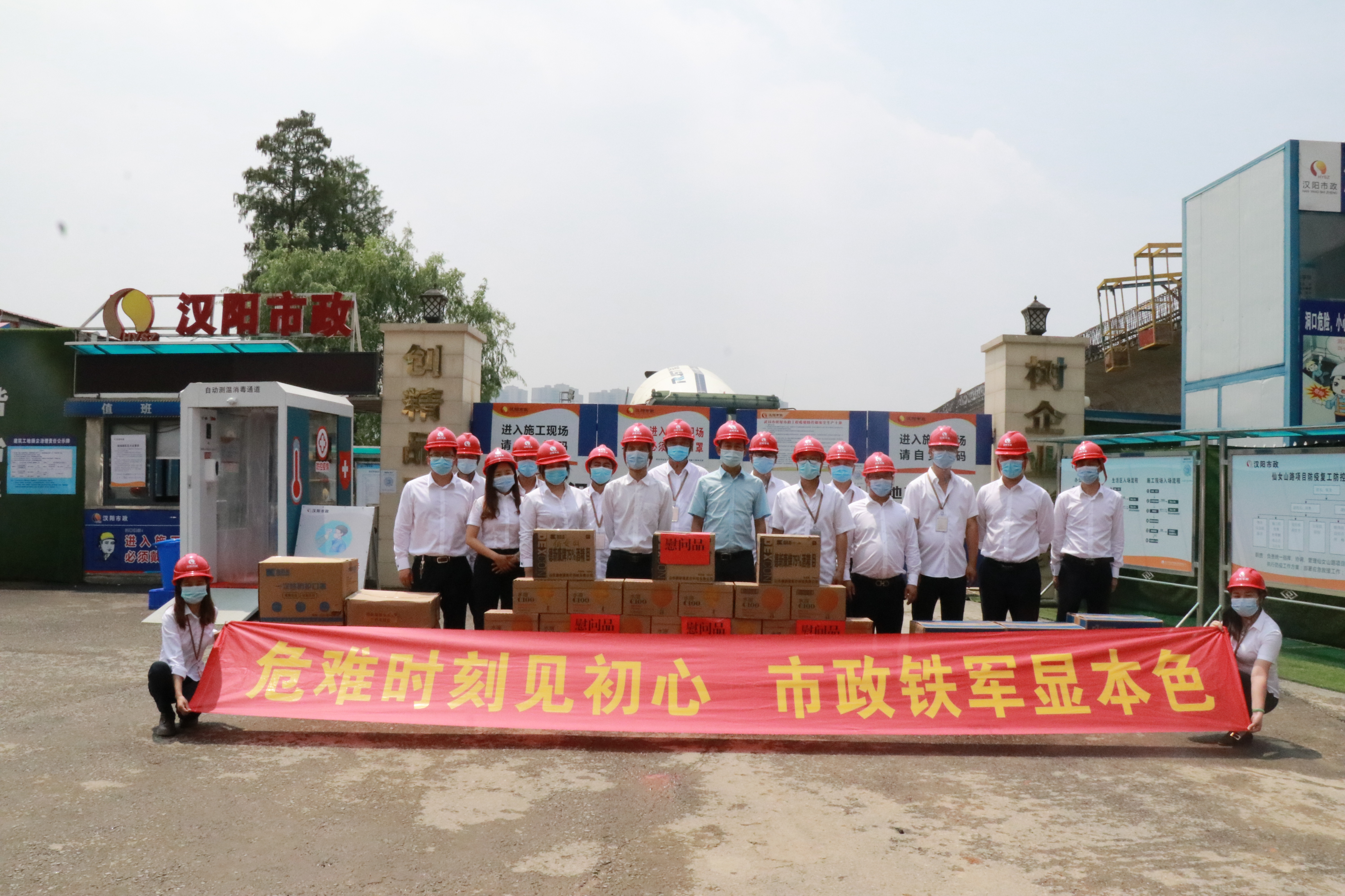 午夜无码伦费影视在线观看果冻