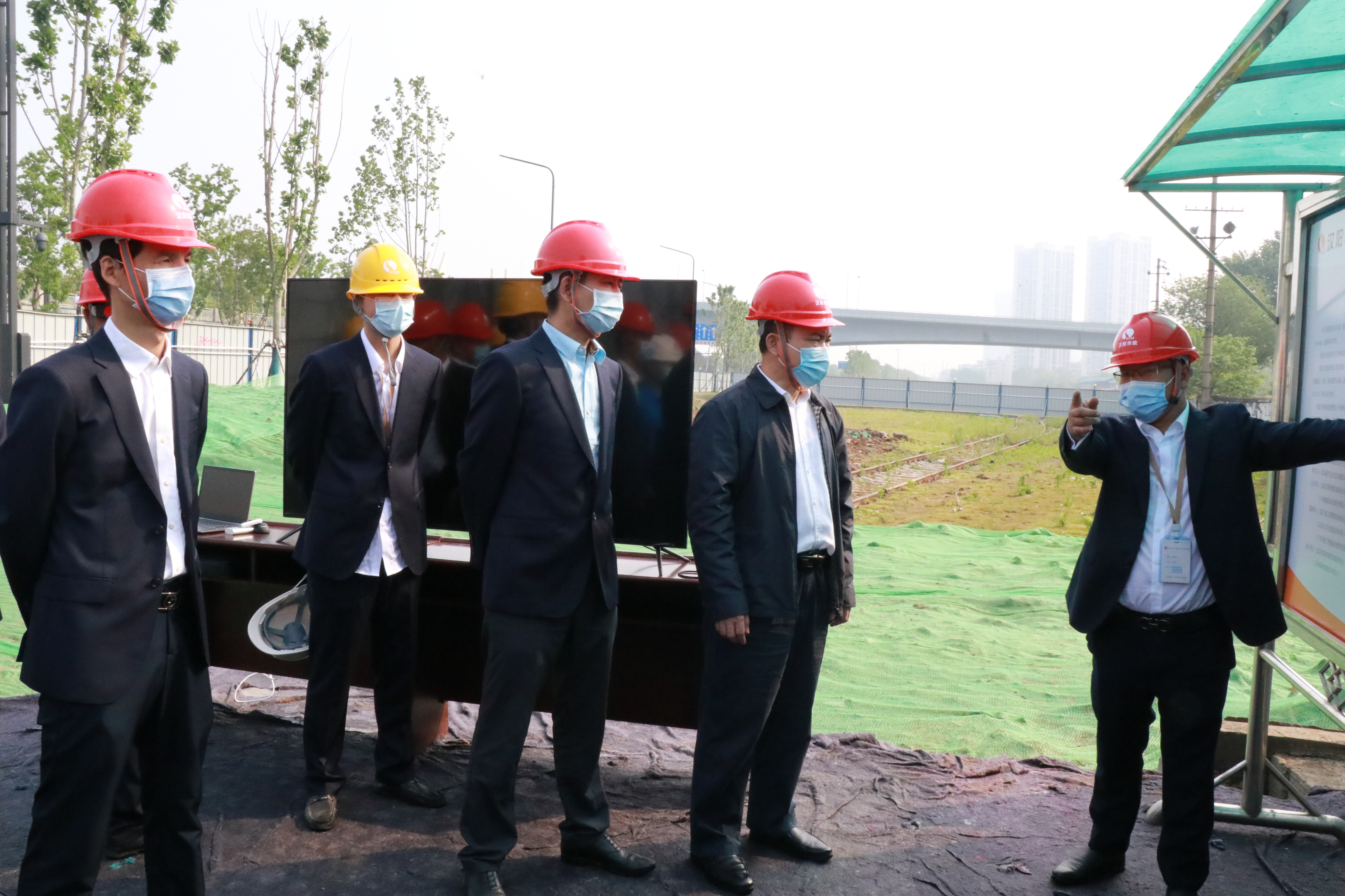 午夜无码伦费影视在线观看果冻