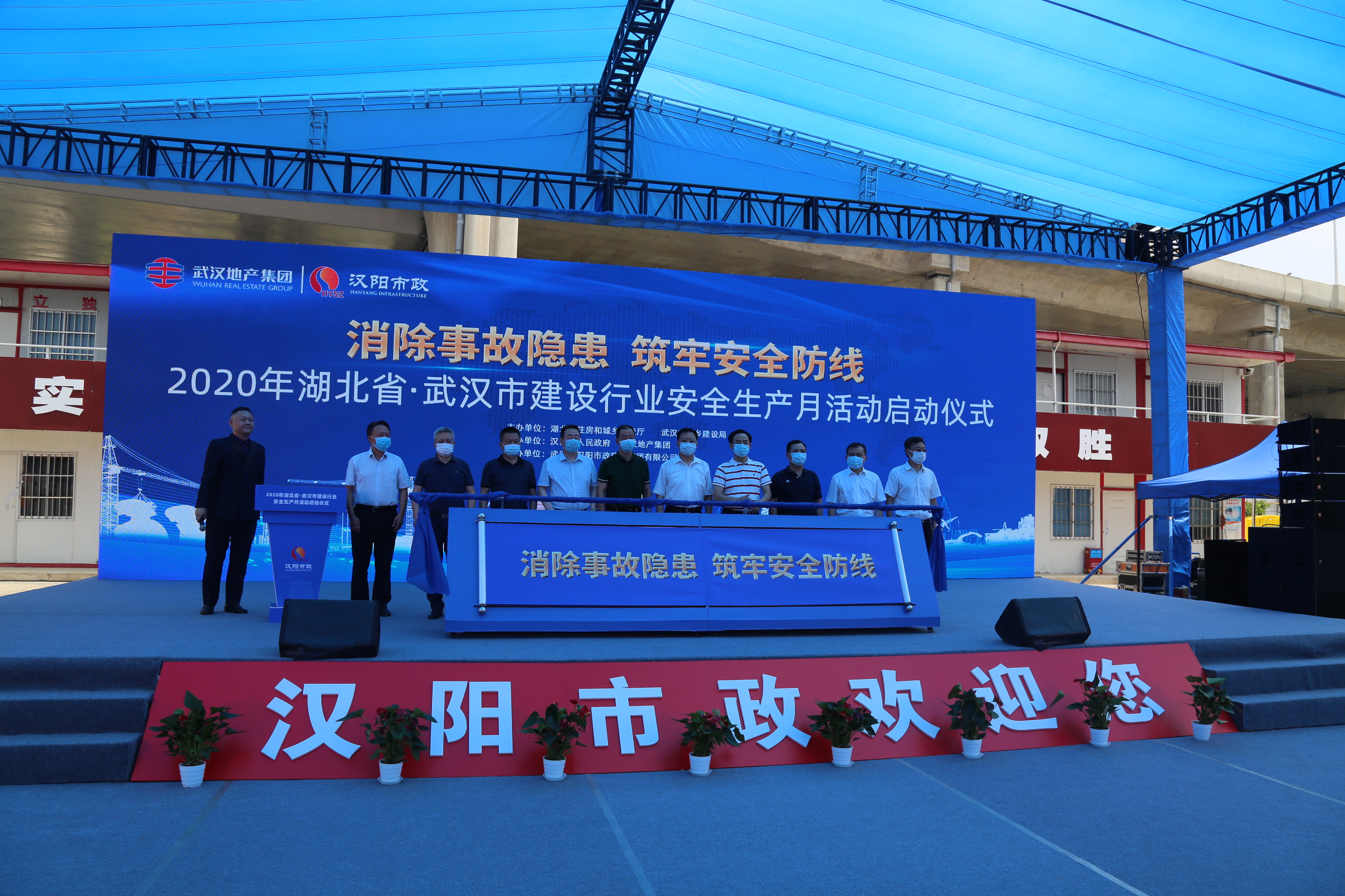 午夜无码伦费影视在线观看果冻