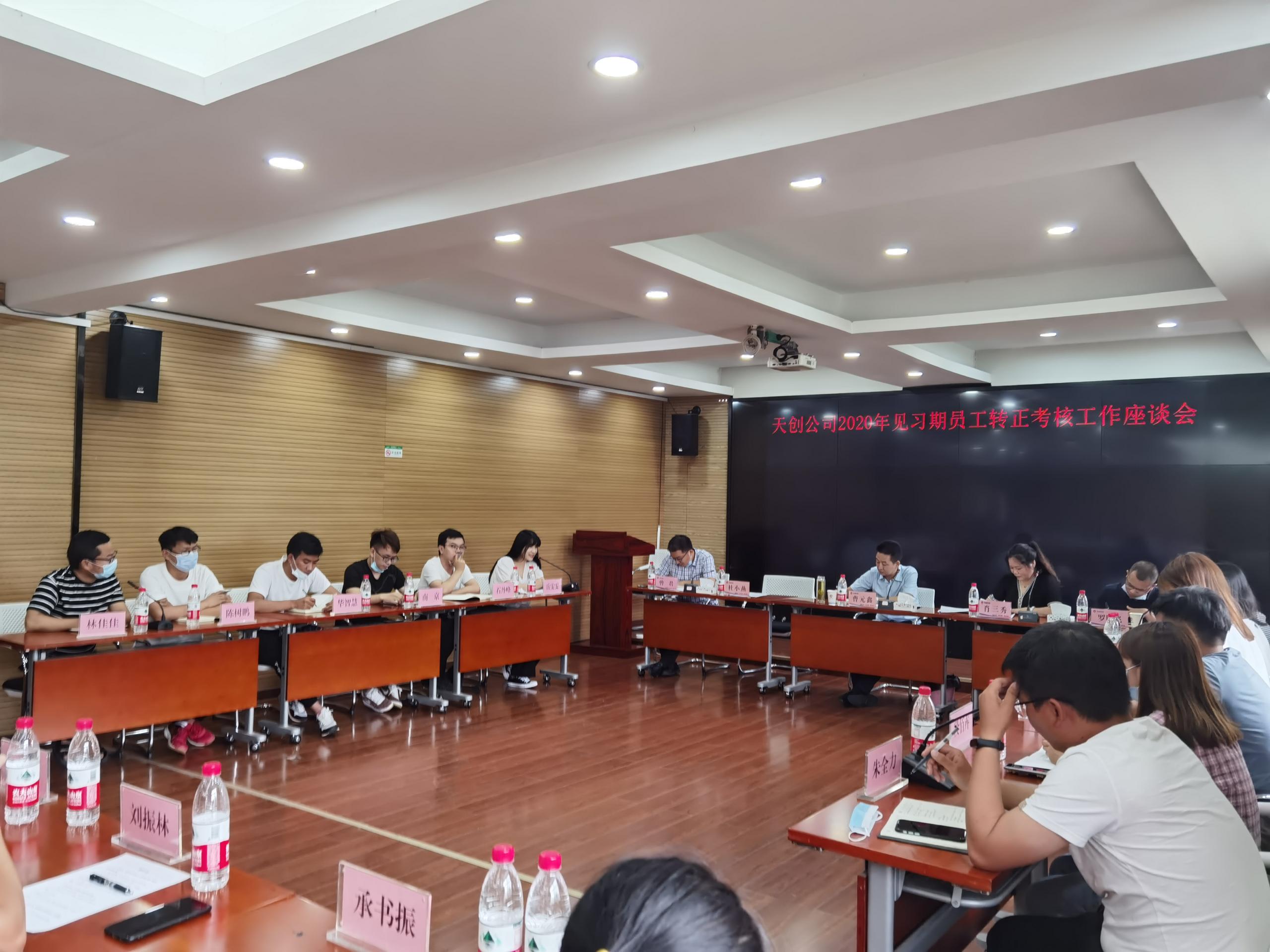 午夜无码伦费影视在线观看果冻