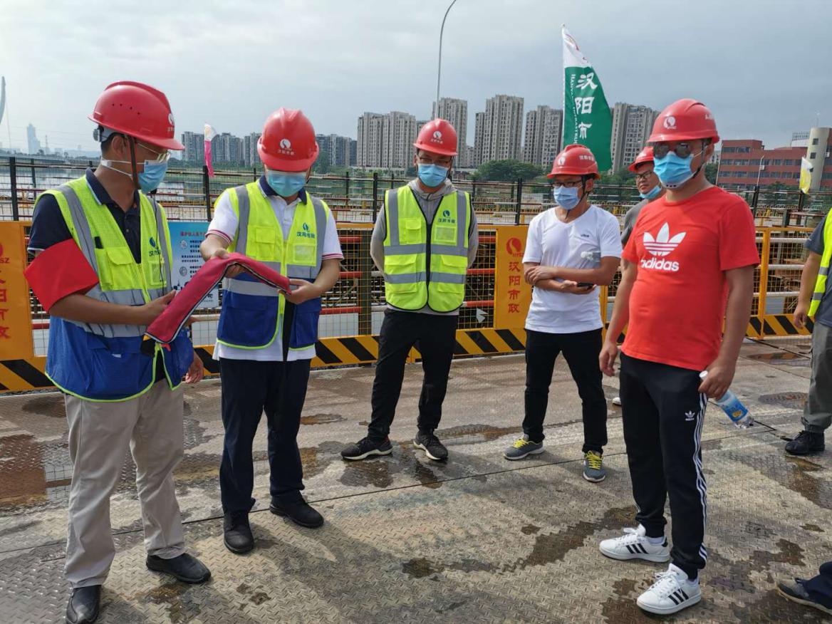 午夜无码伦费影视在线观看果冻