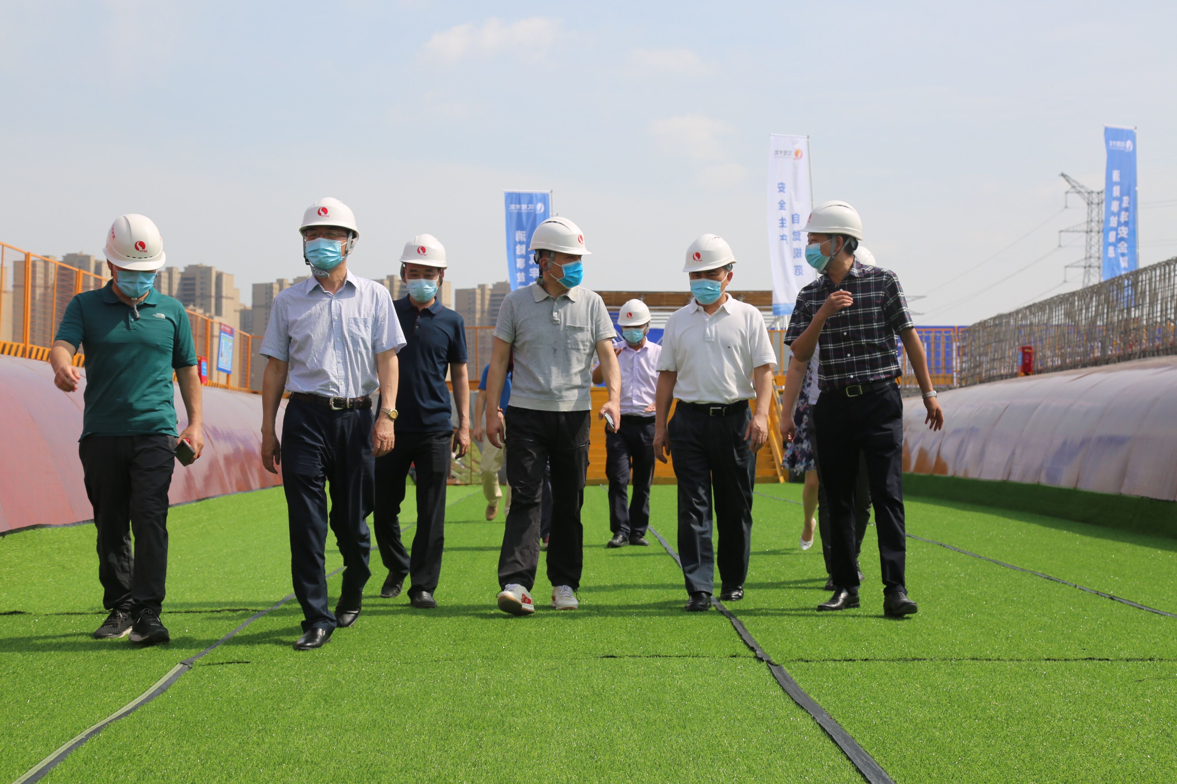 午夜无码伦费影视在线观看果冻