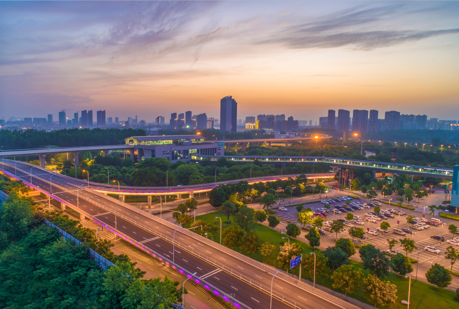 午夜无码伦费影视在线观看果冻