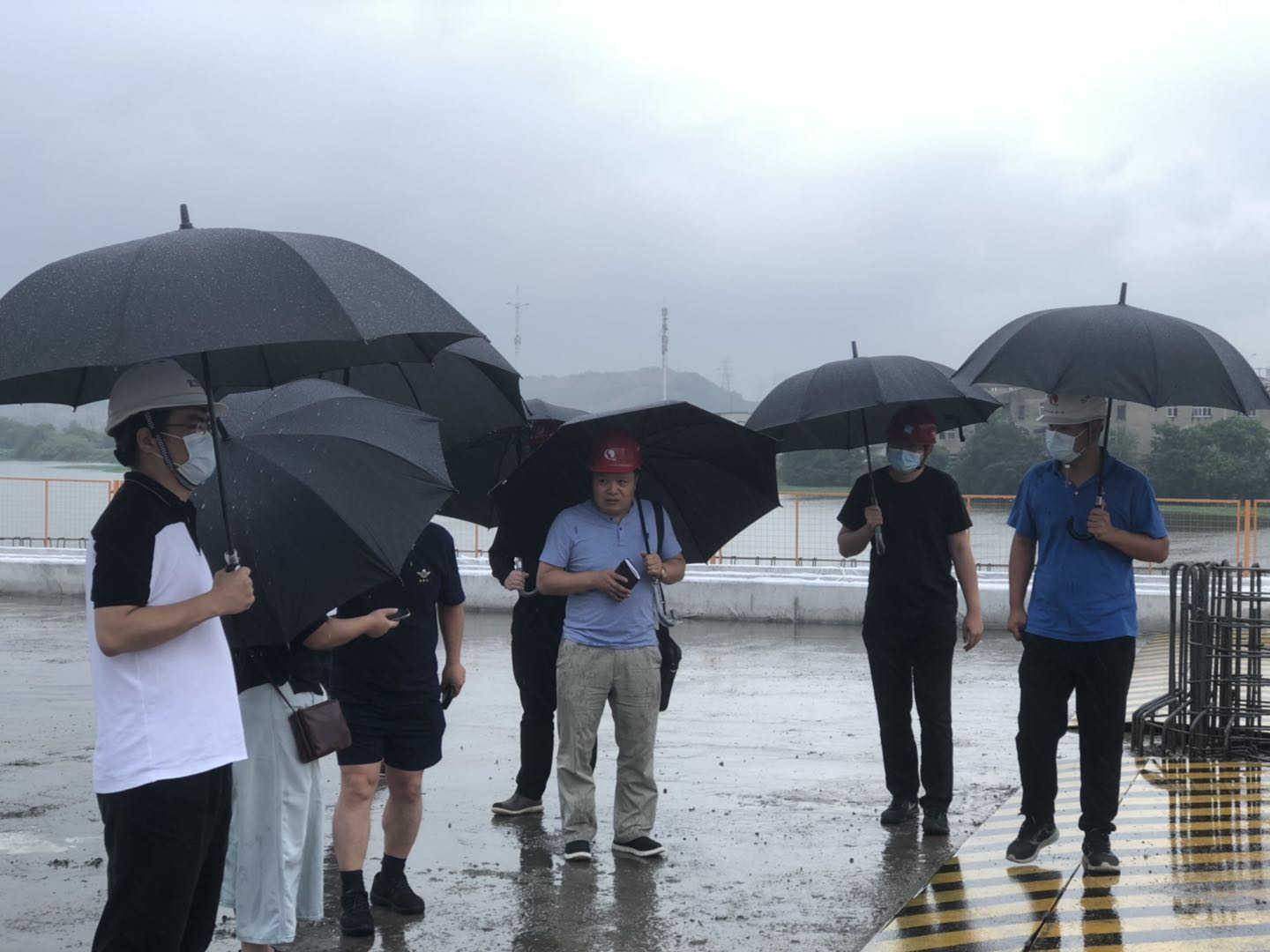 午夜无码伦费影视在线观看果冻