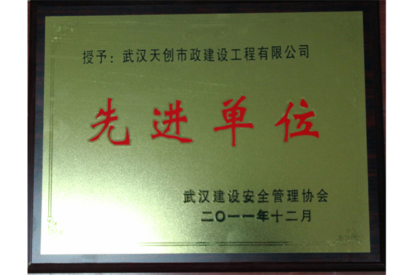 午夜无码伦费影视在线观看果冻