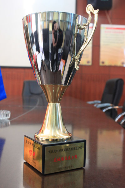 午夜无码伦费影视在线观看果冻