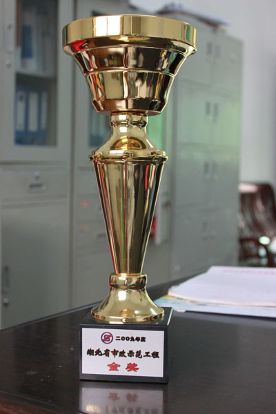 午夜无码伦费影视在线观看果冻