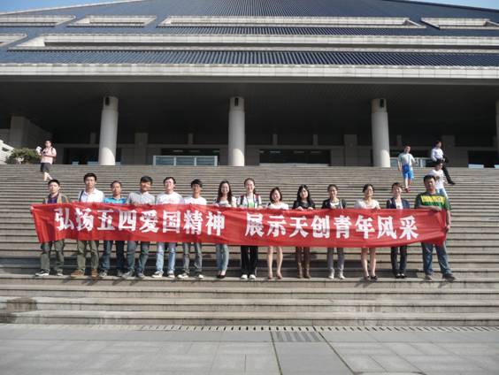 午夜无码伦费影视在线观看果冻