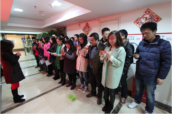 午夜无码伦费影视在线观看果冻