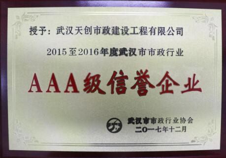 午夜无码伦费影视在线观看果冻