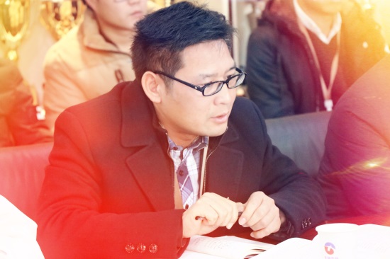 午夜无码伦费影视在线观看果冻