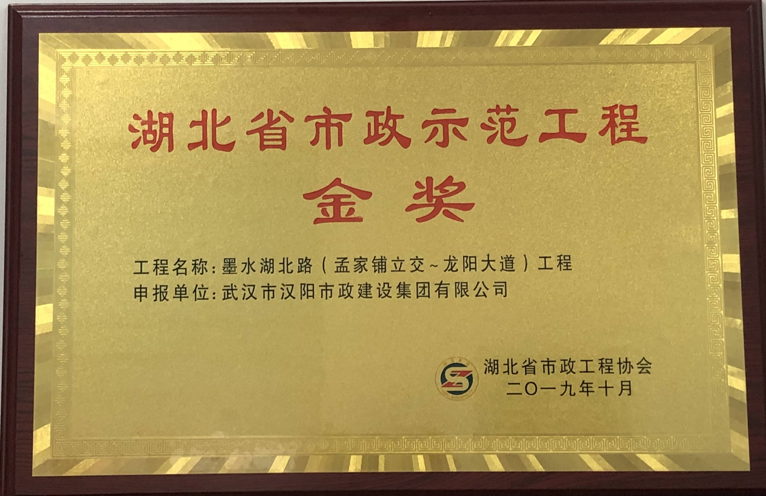 午夜无码伦费影视在线观看果冻